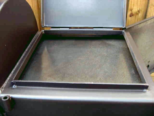 griddle installed in model 2040CC firebox